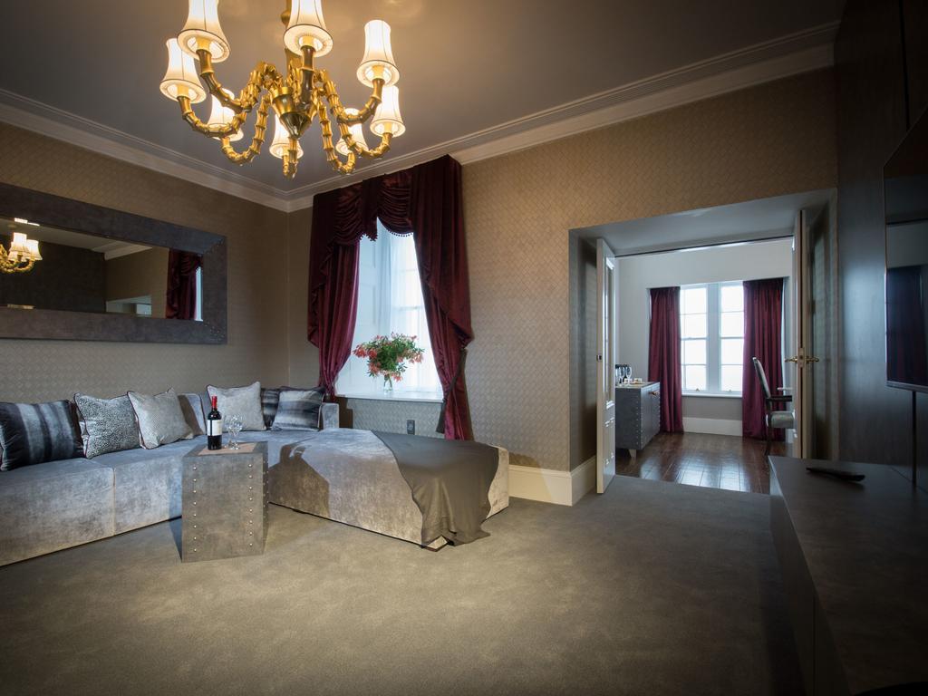 Talbot Hotel Корк Екстериор снимка