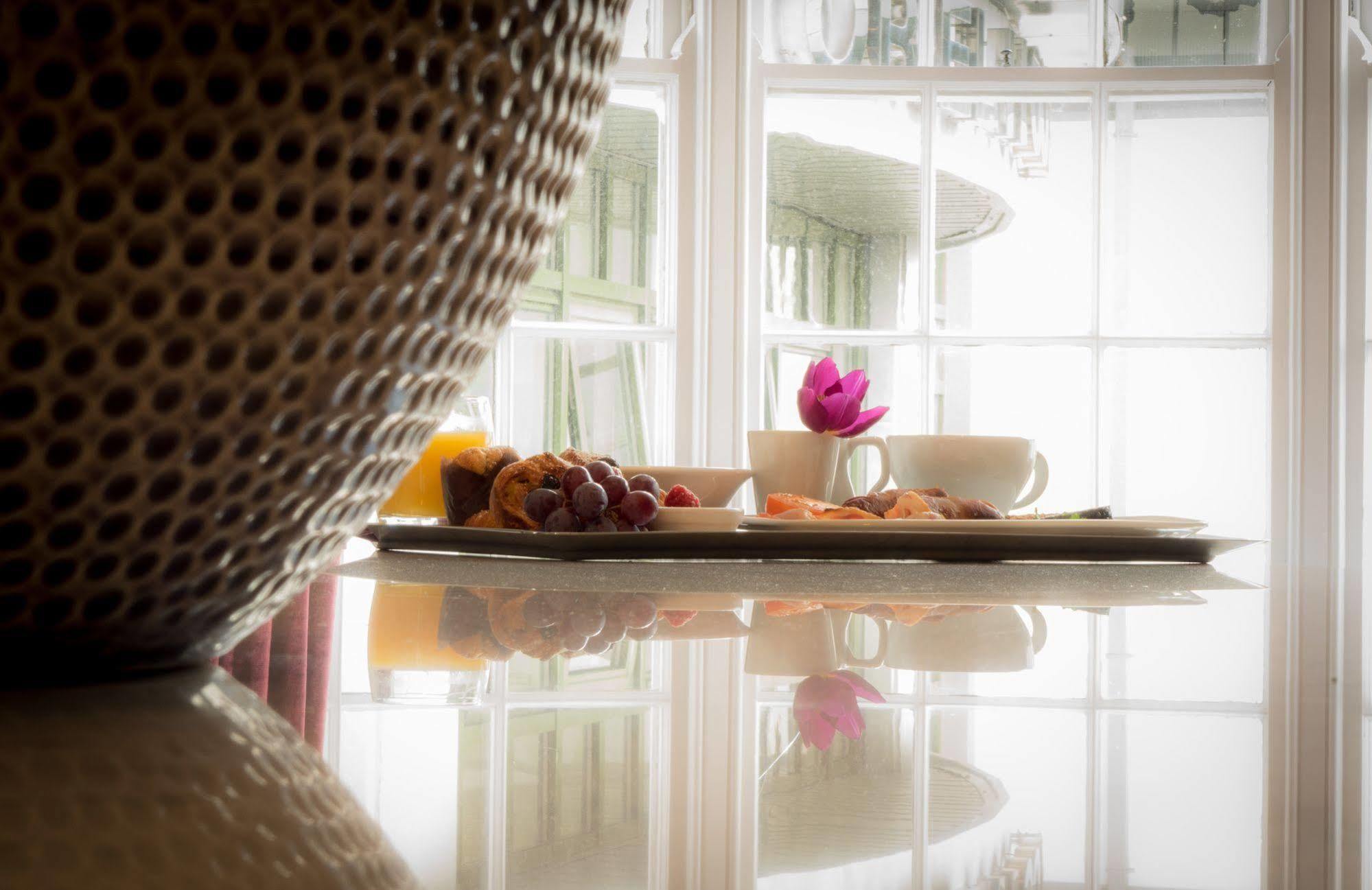 Talbot Hotel Корк Екстериор снимка